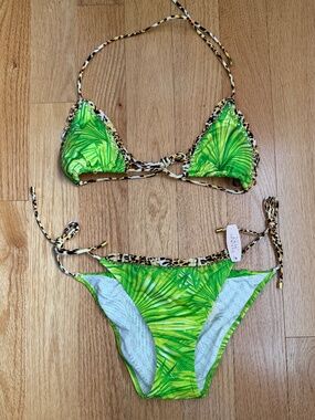 Victoria’s Secret Jungle Green and Leopard Bikini - top XS bottom med
